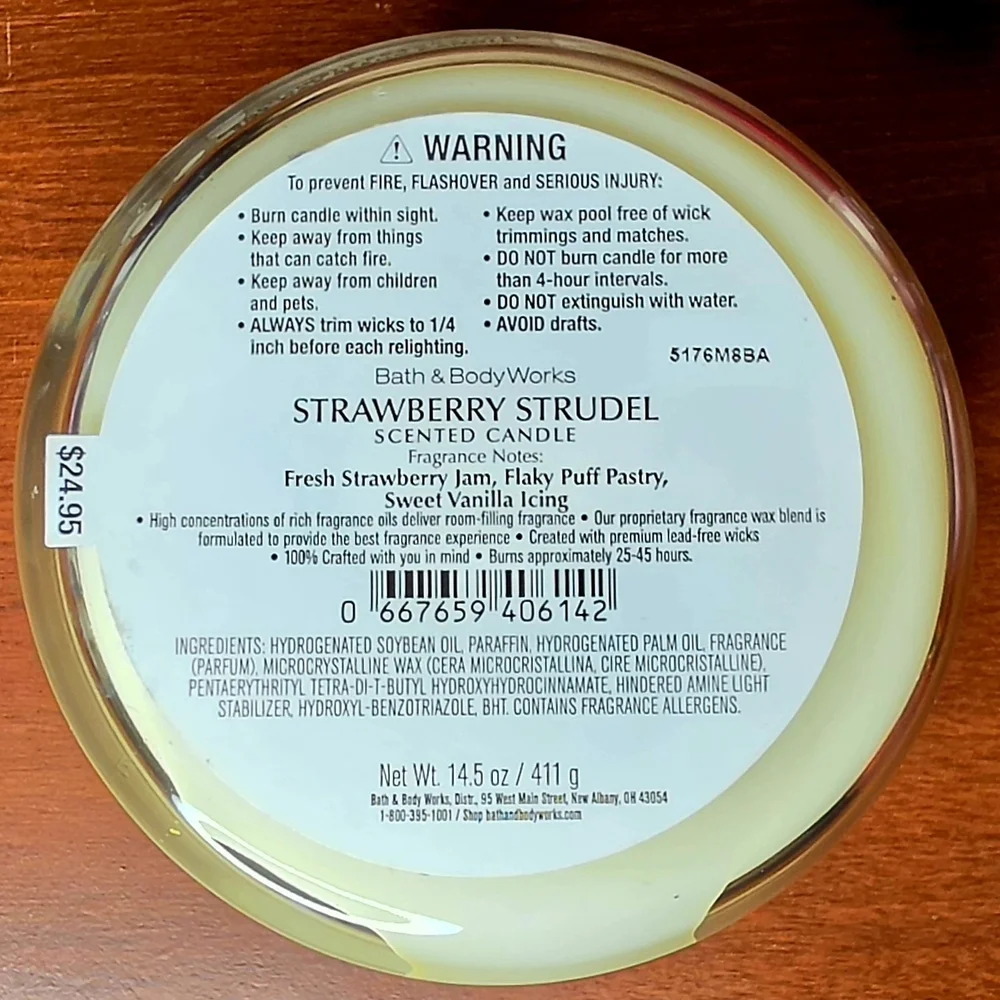 Bath & Body Works Strawberry Strudel 3-Wick Candle - Picture 4 of 4